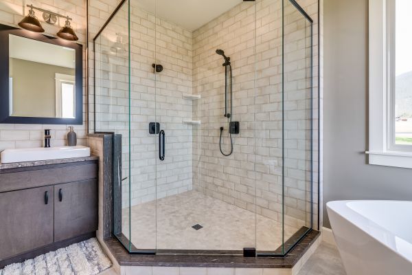 Shower Stall Replacement in Saint Petersburg